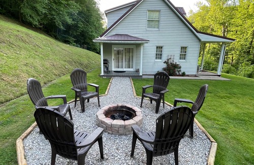 Borderland House | Cozy trail house at the Hatfield McCoy Trails