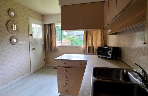 Delta House | Cozy Tsawwassen Home