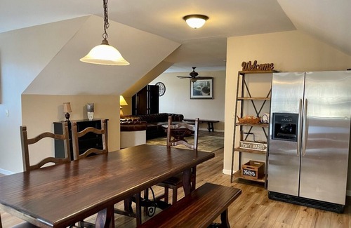 Mount Mourne House | Cozy Upscale Lake Norman Home. Modern & Spacious.