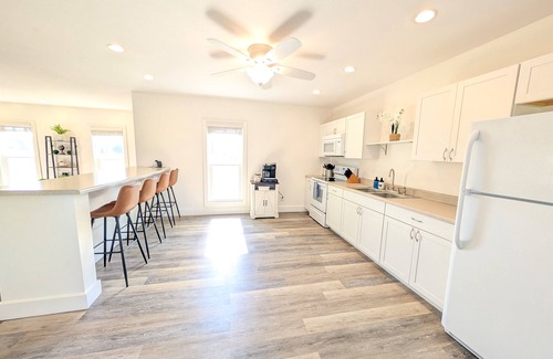 Fremont House | Cozy Upstairs Unit Near River and Marina Access