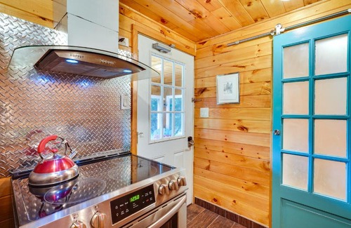 Williamstown Apartment | Cozy Upstate New York Getaway with Fire Pit!