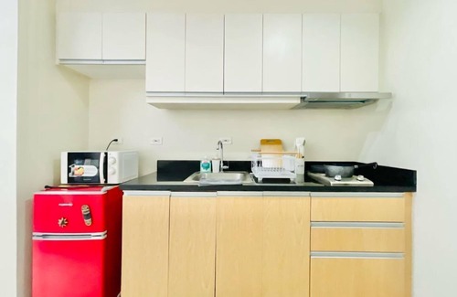 Iloilo Apartment | Cozy Urban Stay with Top Amenities