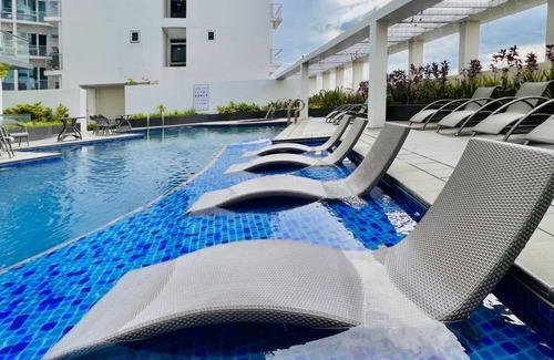 Iloilo Apartment | Cozy Urban Stay with Top Amenities