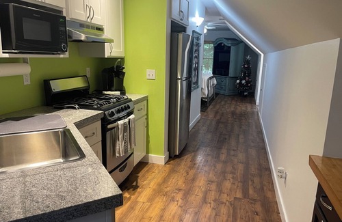 Manitou Beach-Devils Lake Apartment | Cozy, quiet 1-bedroom apartment in delightful Manitou Beach.