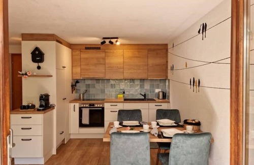 Schwanden bei Brienz Apartment | Cozy vacation apartment between lake and mountains!