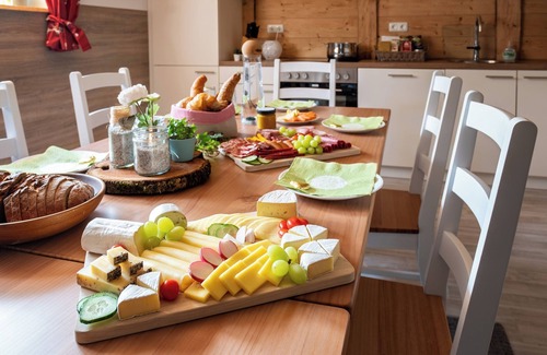 Bad Rodach Apartment | Cozy vacation apartment with separate kitchen