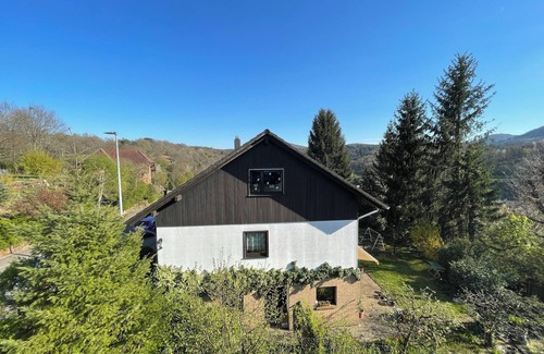 Bundenthal Apartment | Cozy vacation apartment "Schwalbennest" under the roof with garden access