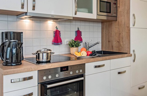 Korswandt House | Cozy vacation apartment Angela 1 - with fireplace & terrace