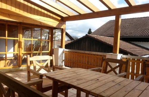 Klingenbrunn Apartment | Cozy vacation apartment (90sqm) with 2 bedrooms, balcony & terrace