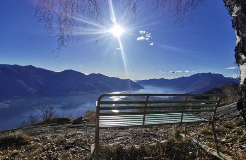 Locarno Apartment | Cozy vacation apartment with lake view, quiet location