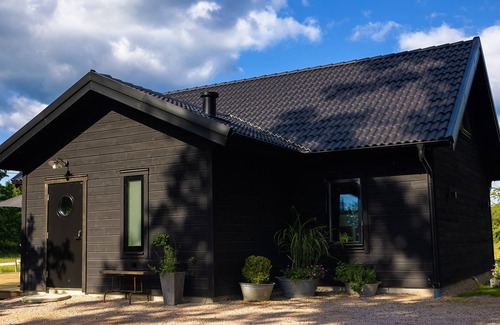 Almhult House | Cozy vacation home by the lake, newly built