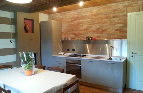 Barbaresco House | Cozy vacation home for 6 people