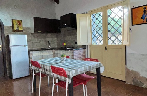 Santa Tecla Villa | COZY VILLA WITH ETNA VIEW WITH POOL AND PRIVATE INDOOR PARKING SPACES