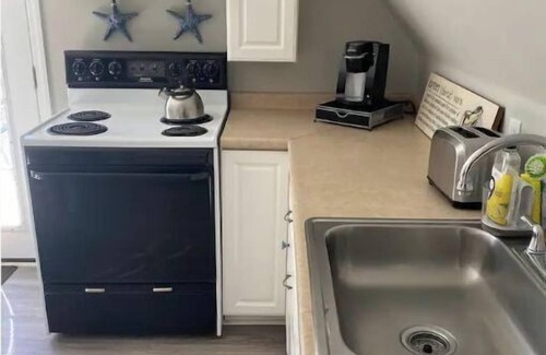 Chester Apartment | Cozy Waterfront Apartment Chester, MD