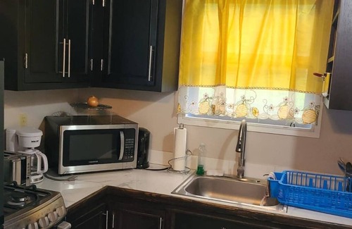 Jost Van Dyke House | Cozy Waterfront Cottage Sleeps 6