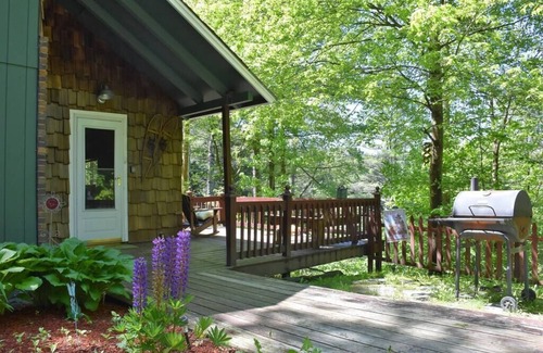 Lisbon House | Cozy White Mountain Cabin w/Hot Tub & Fireplace.