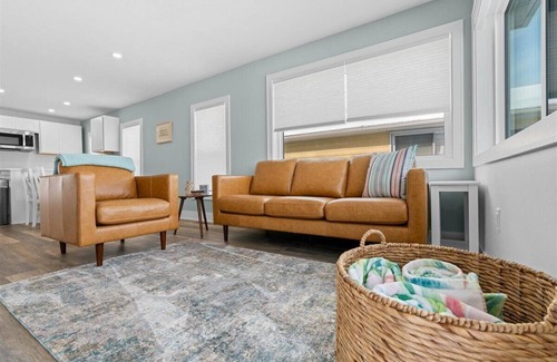 Lake Odessa Cottage | Cozy Winter Retreat w/Hot Tub & Lakefront Views