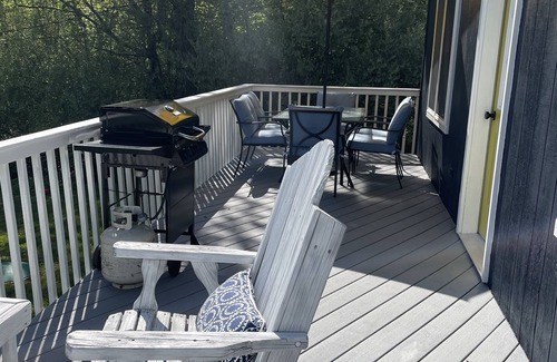 East Jewett House | Cozy year round retreat! Close to skiing, hiking and swimming.