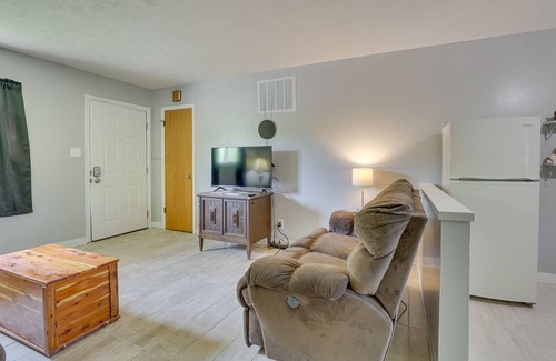 Poland Apartment | Cozy Youngstown Apartment w/Central A/C + Heating