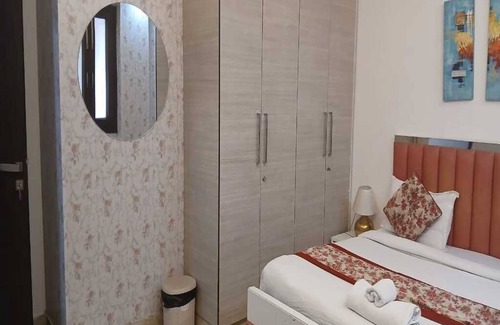 Safdarjung Enclave House | CozyRoom in lovely New Delhi with WiFi, AC