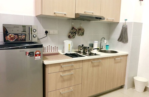 Cyberjaya Condo | Cozysoho-Cyberjaya,fit 5 paxs,1 bedroom with parking