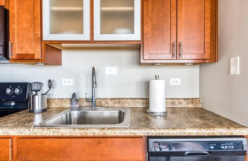 Old Louisville Apartment | CozySuites 800 Tower 1BR w/gym! 21