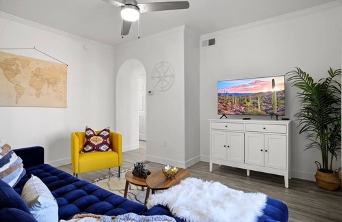 Glendale Sports and Entertainment District Apartment | CozySuites by stadium w/pool, gym, & kombucha!