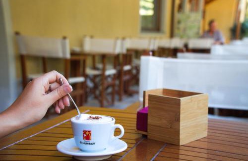 Pont-Saint-Martin Hotel | Crabun Hotel