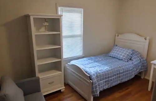 Excelsior Springs House | Crafted Comfort in Excelsior Springs – A Home with Soul"