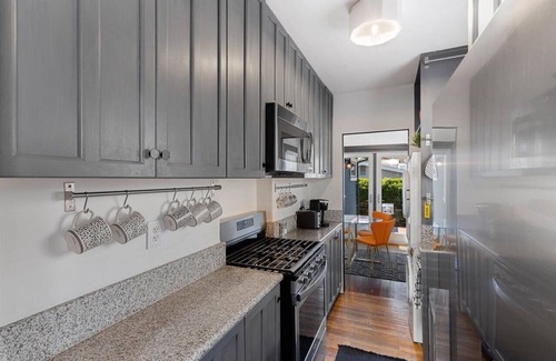 University Heights House | Craftsman Bungalow- University Heights 2BR Home