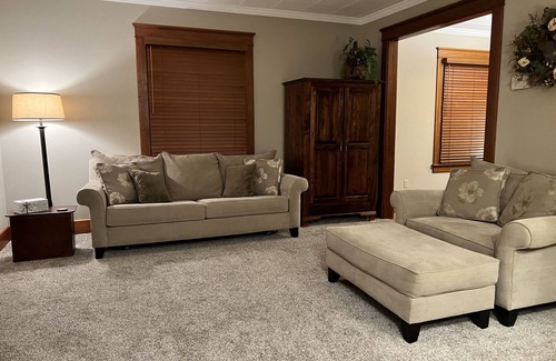 Norwalk House | Craftsman on Main - Near SMP Raceway, Cedar Point, Kalahari & many others!