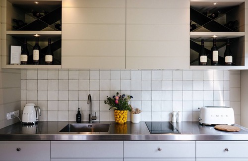 Tuki Tuki Cabin | Craggy Range Luxury Vineyard Retreat