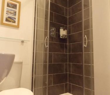 Caergeiliog Bed & Breakfast | Craig Eithin B & B