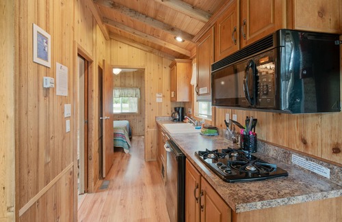 Chiloquin Cabin | Crater Lake Resort