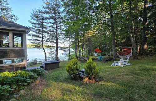 Union House | Crawford Lakeside Escape