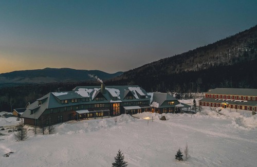 Bretton Woods Condo | Crawford Notch Trailhead Comfort, Full Breakfast, ADA Non-Allergenic Room