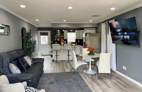 South Gate House | Create Family Memories