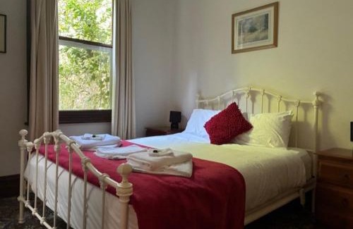 Walhalla House | Creek Cottage