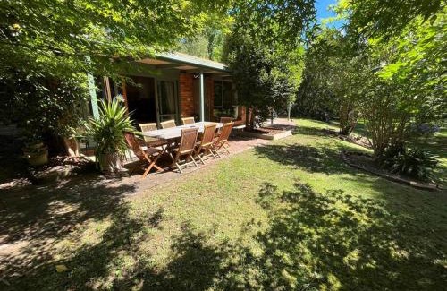 Wodonga House | Creek cottage