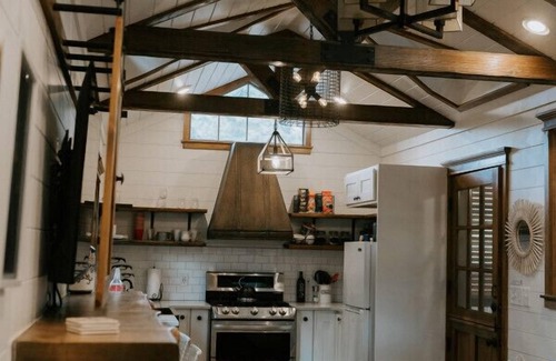 Guerneville House | Creekside Under the Redwoods