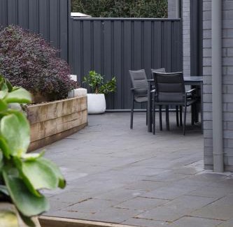 South Launceston House | Crescent Townhouse close to LGH