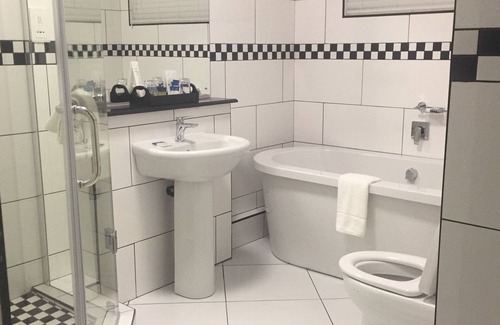 Bulawayo Hotel | Cresta Churchill