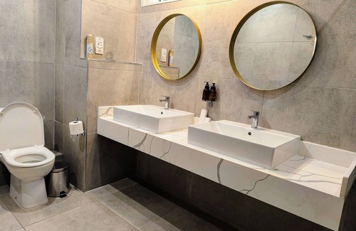 Francistown Hotel | Cresta Thapama