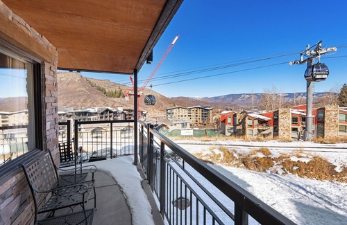 Snowmass Village Condo | Crestwood 2217 Deluxe 2 Bedroom Grand