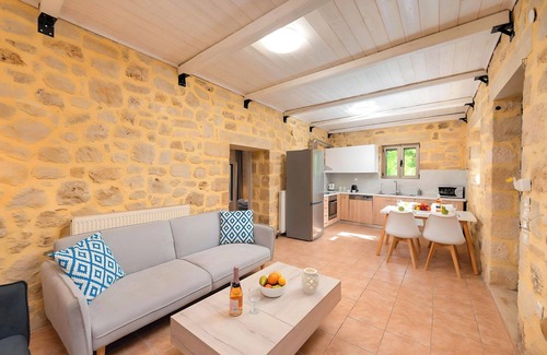 Dramia Villa | Cretan Breeze Villa | Heated Pool