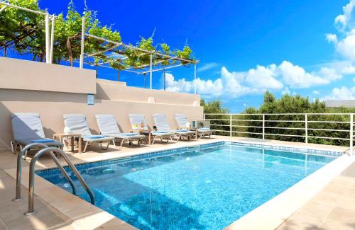Dramia Villa | Cretan Breeze Villa Heated Pool