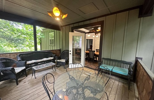 Candler Cottage | Cricket Cottage