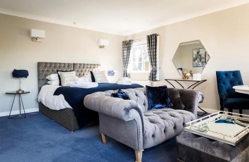 Salisbury House | Cricket Field House