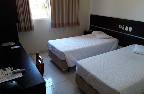 Lins Hotel | Cristal Palace Inn