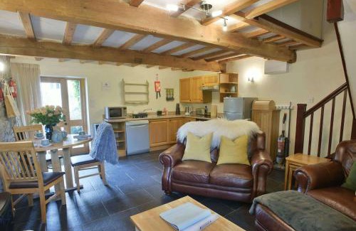 Crowdecote House | Critchlow Cottage